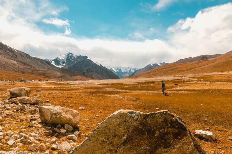 hiking and trekking pakistan